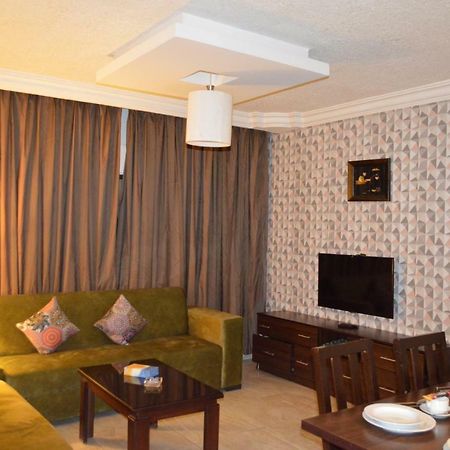 Lancaster Hotel Apartments - Dahiat Al-Rasheed Amman Exteriör bild