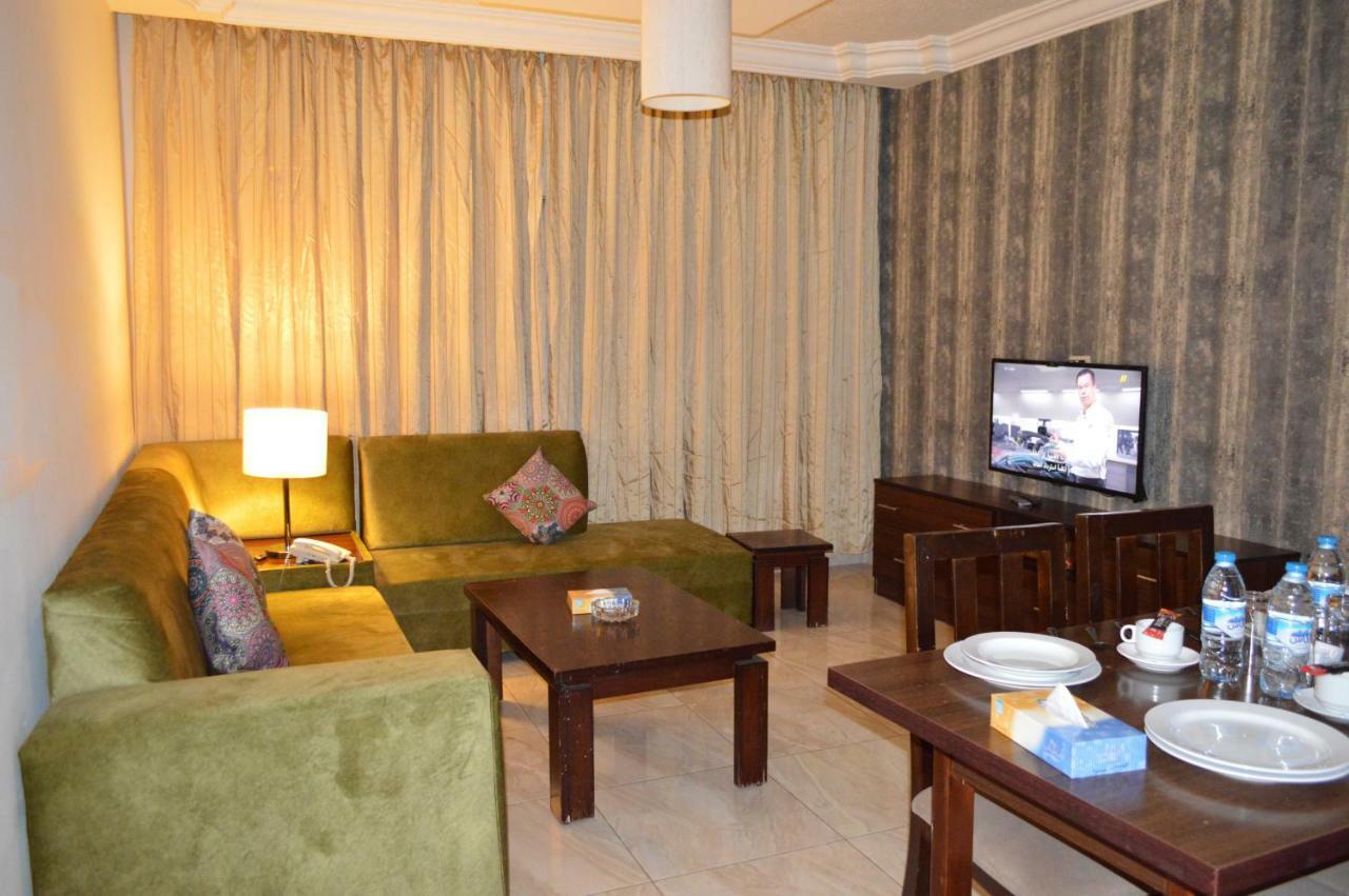 Lancaster Hotel Apartments - Dahiat Al-Rasheed Amman Exteriör bild